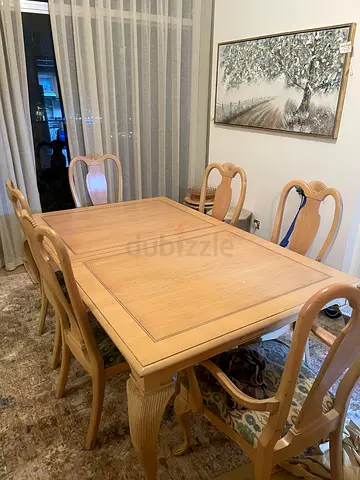 Solid Wood Dining Table with 6 Chairs - Light Oak Finish