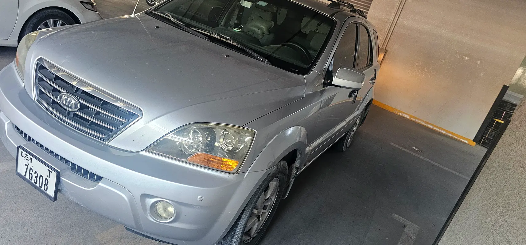 Kia Sorento 2007 — photo 1 of 16