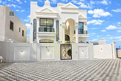 Luxury villa with air conditioning, prime location, freehold ownership, negotiable