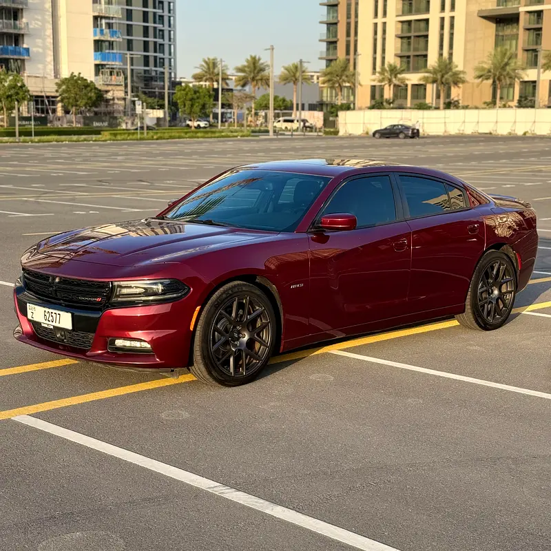 Dodge Charger 2018 — photo 1 of 20