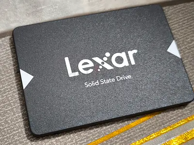 2TB SSD Lexar