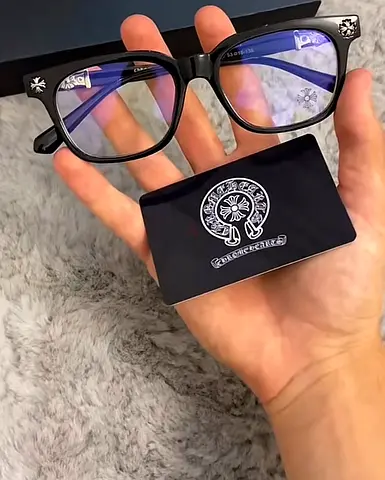 Chorm hearts Black Square Frame Sunglasses