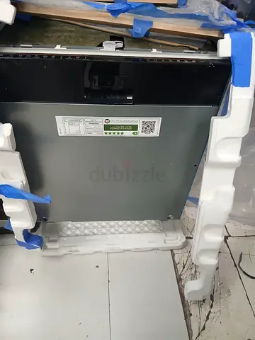 BOSCH Series 8 Model Built-in Three Rack Dishwasher