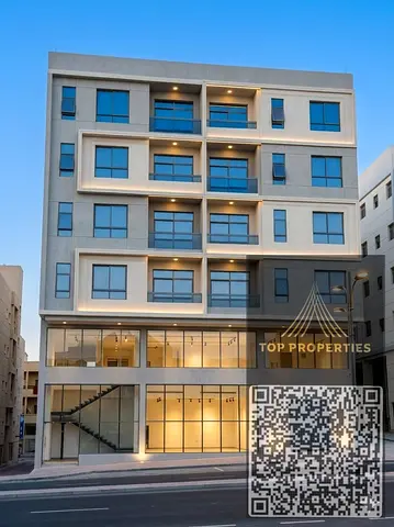 New residential/commercial building for sale in Al-Hamidiyah on a main street. It consists of 22 units across 4 floors and a mezzanine, all fully rent