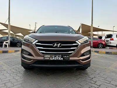 هيونداى توسان  1600 سى سى موديل 2017 بانوراما بصمة مثبت سرعة بحالة ممتازة