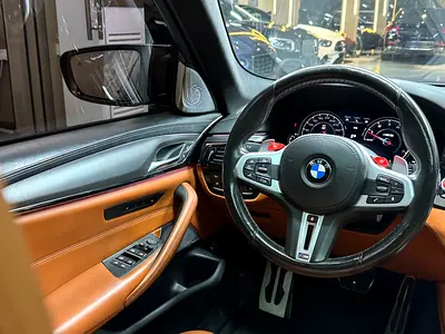2018 BMW M5 缩略图 9