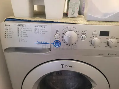 Indesit Front Load Washing Machine - 7kg, Good Working Condition