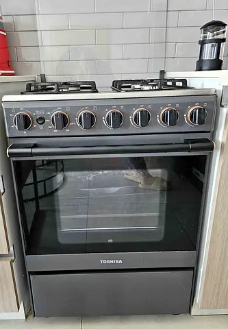 Toshiba Gas Stove 60Cm , 4 hoobs DELIVERY + WARRANTY