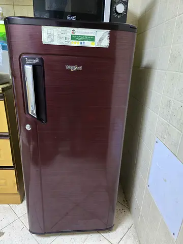 Whirlpool Single Door Refrigerator - Good Condition, 190L (Maroon)