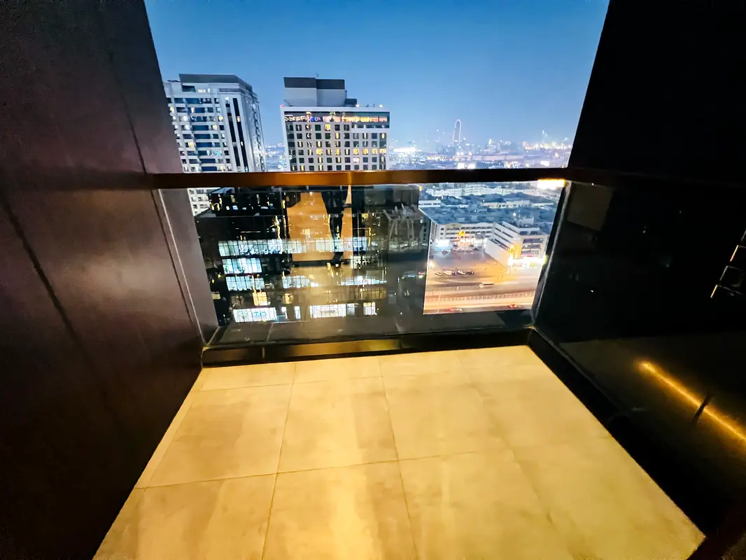 gallery-image
