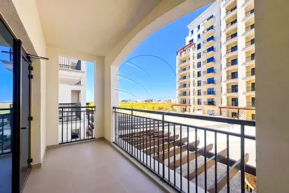 √ FURNISHED | Big Layout | Close to Amenities √