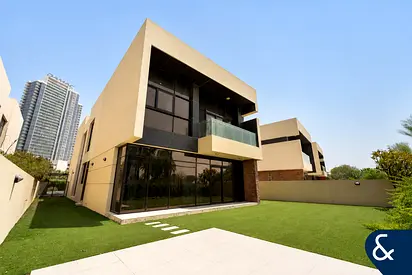 5 Bedroom | Available Now | Landscaped