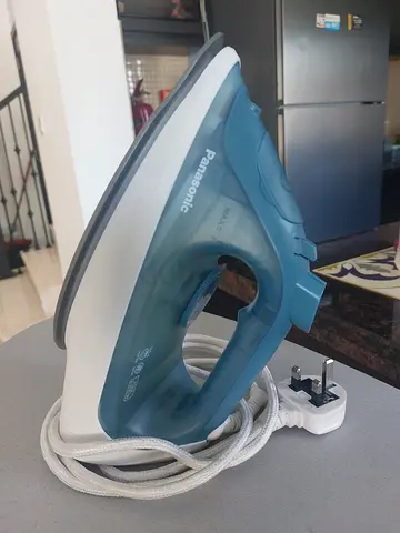 Panasonic Steam Iron - Good Working Condition