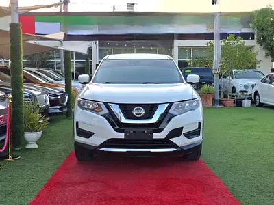 2019 Nissan Rogue SV - American Specs - Excellent Condition