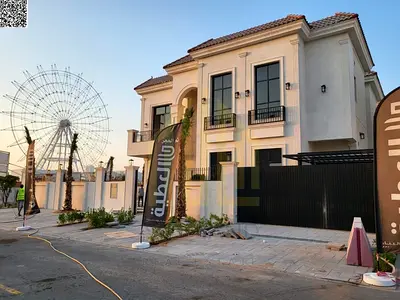 Direct from the owner, including registration fees, water and electricity, turnkey delivery.