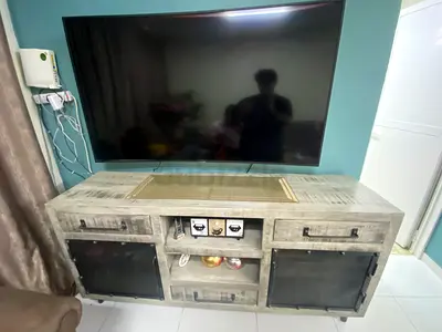 Samsung tv for sale