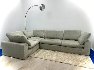 Perfect condition pan emirates sofa
