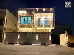 Two-story villa with a roof terrace, 6 master bedrooms, price including registration and ownership f