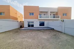 √Single Row | Huge L Shaped Garden | 3BR + Maid√