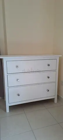 Ikea Hemnes- White 3-Drawer Chest / Dresser - Compact and Clean Condition