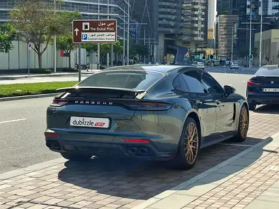 صورة 6 لـ 2023 Porsche PANAMERA