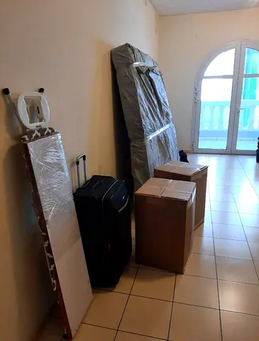 MAWJAN SAFE SHIFTING STARTS HERE
TRUSTED MOVERS TEAM AND CARPENTER