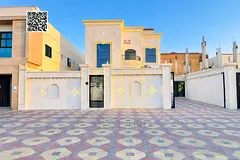 Prime Location - Two Floors &amp; Roof - Luxurious Finishing