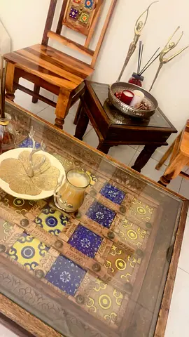 Antique Coffee Table Set