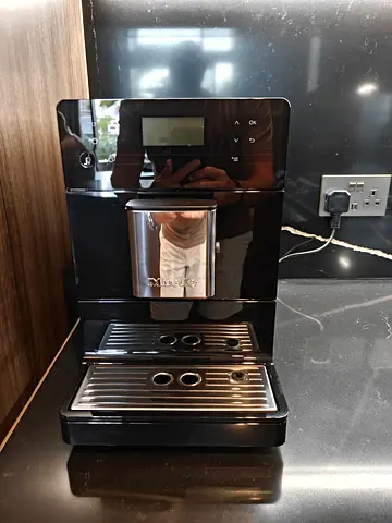 Miele Freestanding Coffee Machine same like new condition