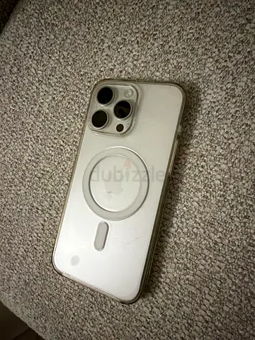 iPhone with MagSafe clear case (good condition)