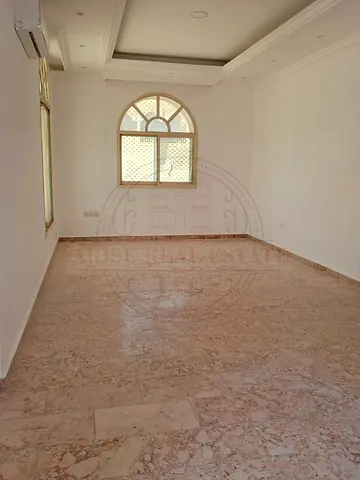 Special Hot Offer | Corner Villa 5 Bedroom | Near Corniche & Hospital | Only 115