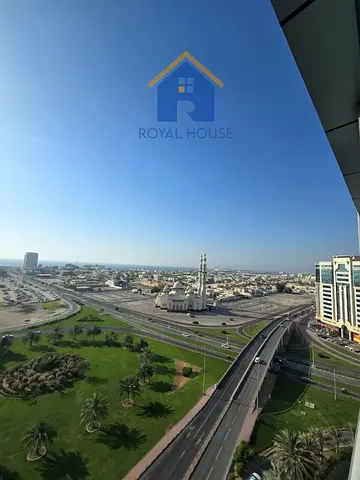 Al Khan Corniche 3 BR Apartment