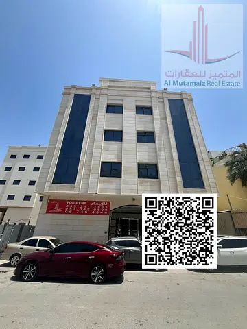 شقه غرفه وصاله بناية جديدة تشطيب جبس بورد بجوار شارع الكلية