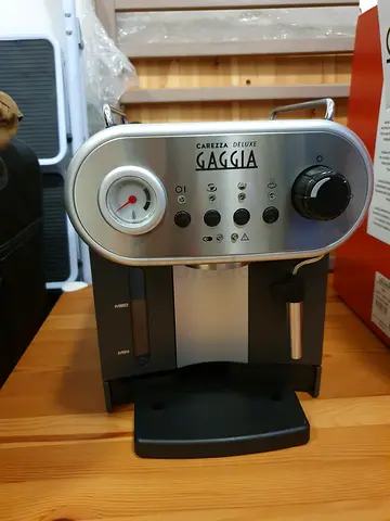 Gaggia Carezza Deluxe Coffee Machine Black/Silver
