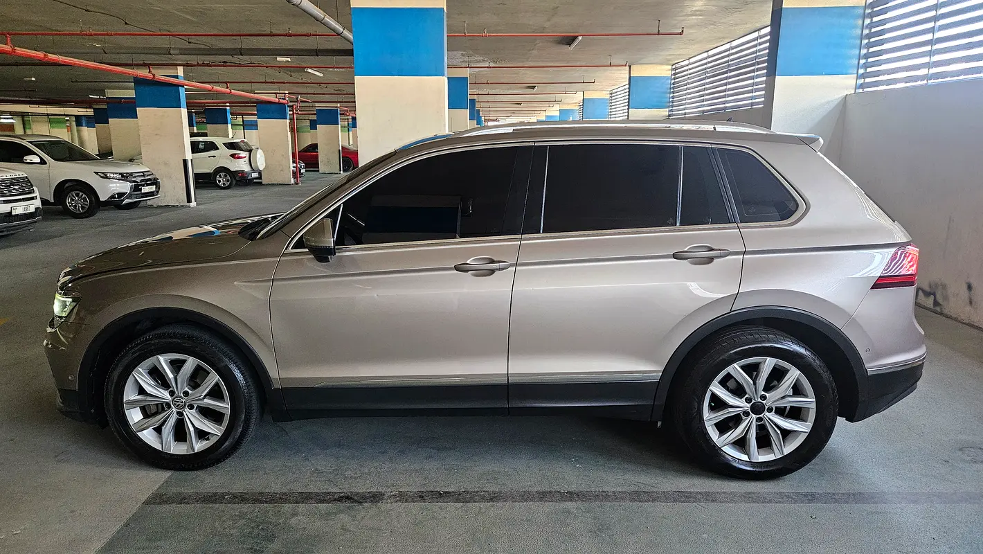 Volkswagen Tiguan 2017 — photo 1 of 19