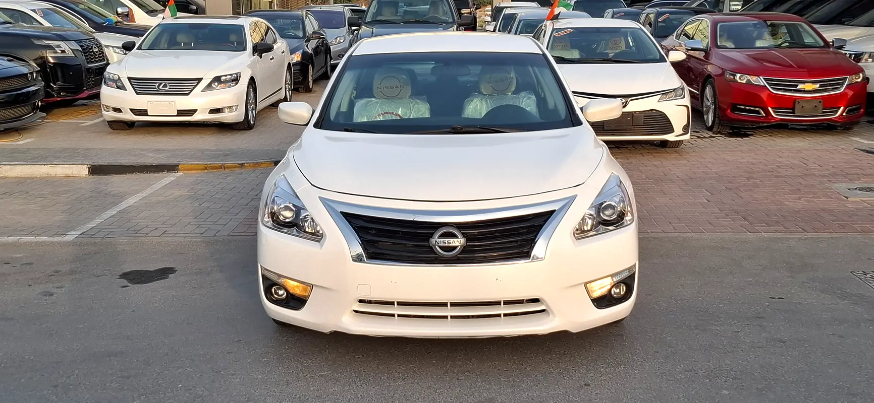 Nissan Altima 2015 — photo 1 of 12