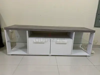 Low TV Entertainment Unit with Glass Shelves and Storage Drawers