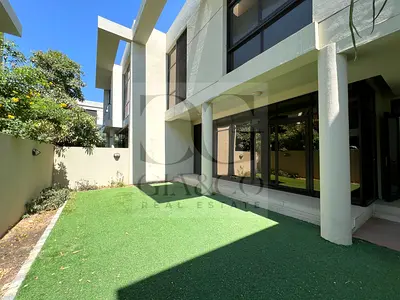 Vacant | Spacious | Close To Park