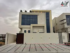 For sale: Distinctive 5-bedroom villa, registration and ownership fees included | Freehold ownership