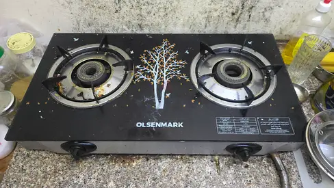 Gas stove