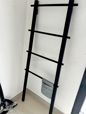 Wooden Leaning Towel Ladder Rack - Dark Finish