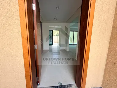 4 BED / FREEHOLD/ READY TO MOVE