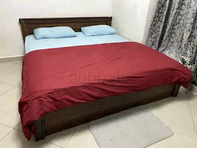 King Size Bed with a 10-inch mattress, duvet and pillow set (Complete bedding set)