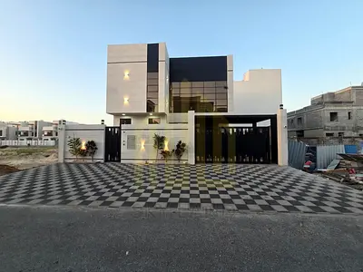 A villa with very high-end, personalized finishing, priced including air conditioning, making it suitable for living or investment.