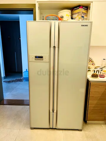 MOVE OUT SALE - Hitachi Side by Side Doors 700 litre Refrigerator