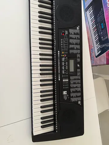 61-Key Lighting Piano Keyboard MK825 vinyl