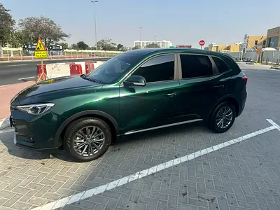 MG ZS 2025 Standard Edition Special Green Color – Stylish Fuel Efficient SUV | Best Value Deal!