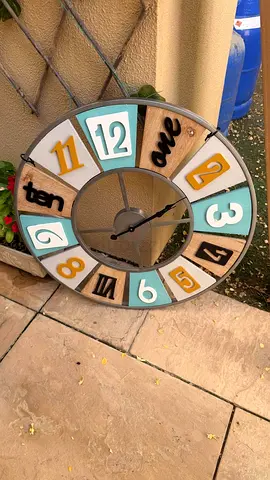 Wall clock ⏰ modern
