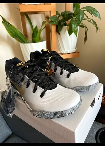 Kobe 9 Mambacita - 11.5 US
