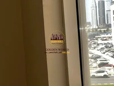 شقة غرفة وصالة بانوراما للإيجار | تشطيبات رائعة، إطلالة مفتوحة، حمامان، تصميم عصري ومساحات مريحة، بسعر 37,000 درهم سنويًا فقط.